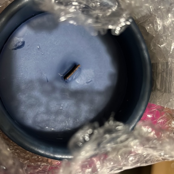 Rae Dunn 13.2 oz CAMPER JOY Frosted Eucalyptus Candle Wood Wick  NEW - Picture 7 of 10